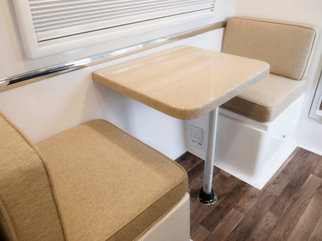 desert cloth dinette seating