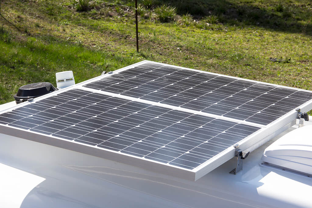 solar power 2000 watt xantrex package