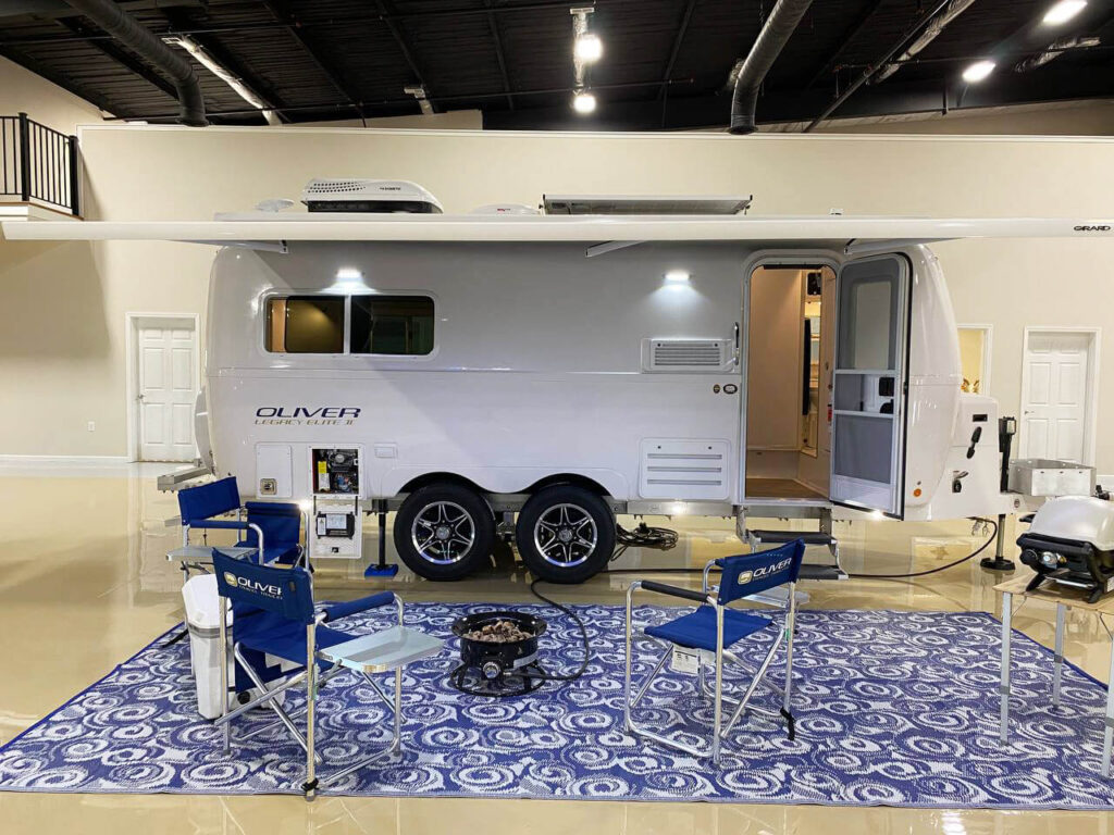 elite 2 street side rv camper